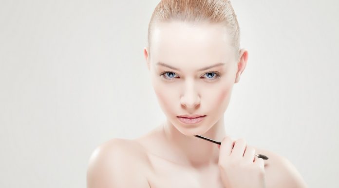 A sminkes szakma a sminkes szakmáról szóló cikk